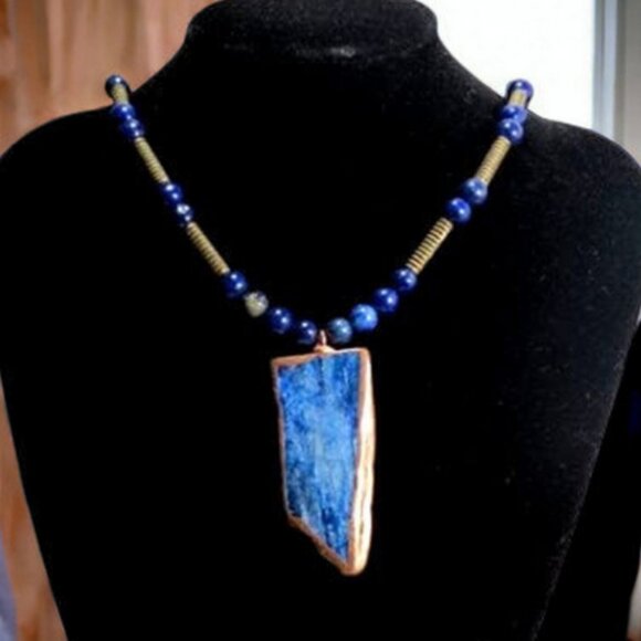 NEW Handmade Blue Kyanite Gemstone Necklace Lapis Lazuli Stone. One of a Kind! - Picture 3 of 8